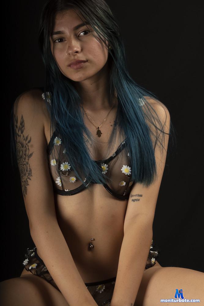 nayarastone Camsoda performer 