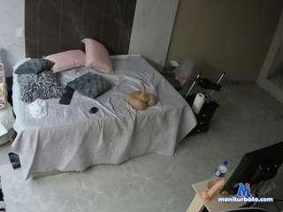 voyeurcam-casa-salsa-bedroom-6 camsoda livecam performer profile