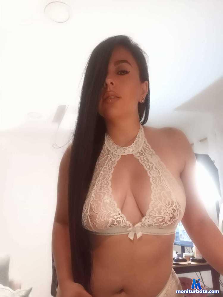 renatanahyan Camsoda performer 
