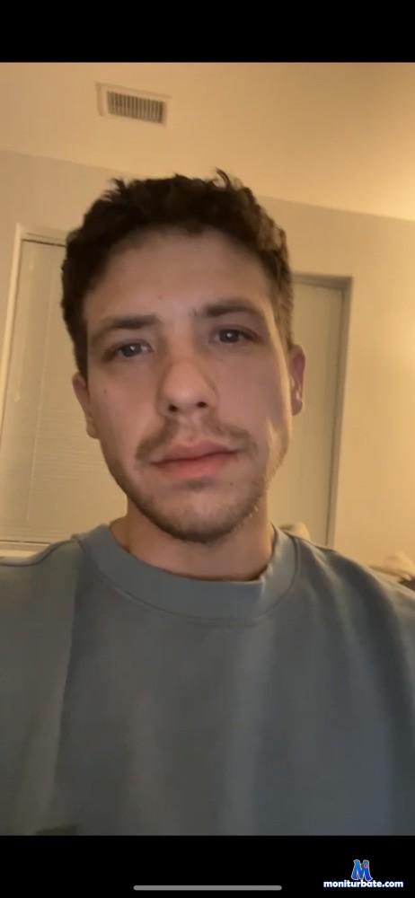 triplettttravis camsoda livecam performer profile
