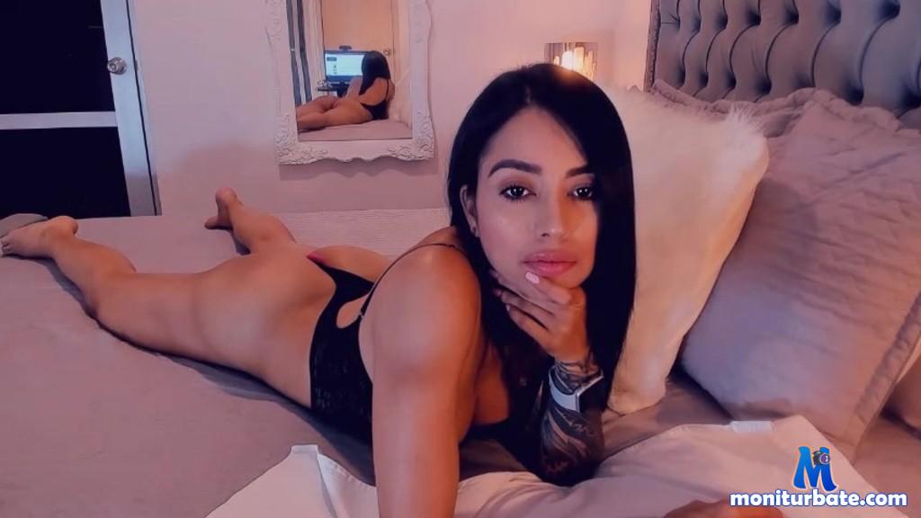 miiabanks Camsoda performer latina big-tits curvy bigboobs sexy cum brunette feet toys petite lovense anal ass ride bj colombiana titsjob cock kitty
