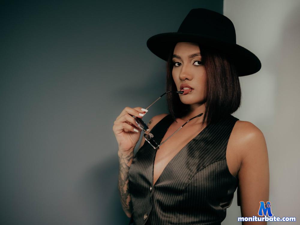 torivalentiine camsoda livecam performer profile