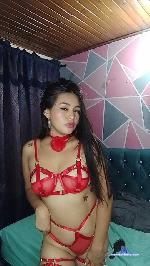 masha-green Camsoda livecam show performer room profile