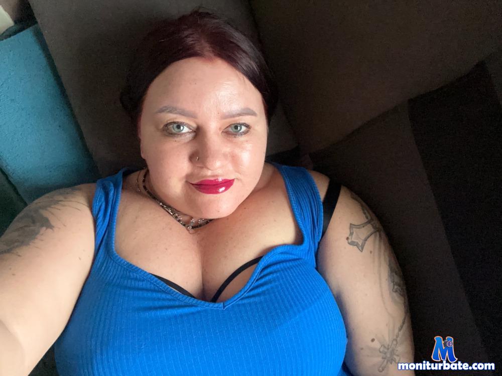 pamelacurvy camsoda livecam performer profile