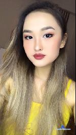 chongii Camsoda livecam show performer room profile