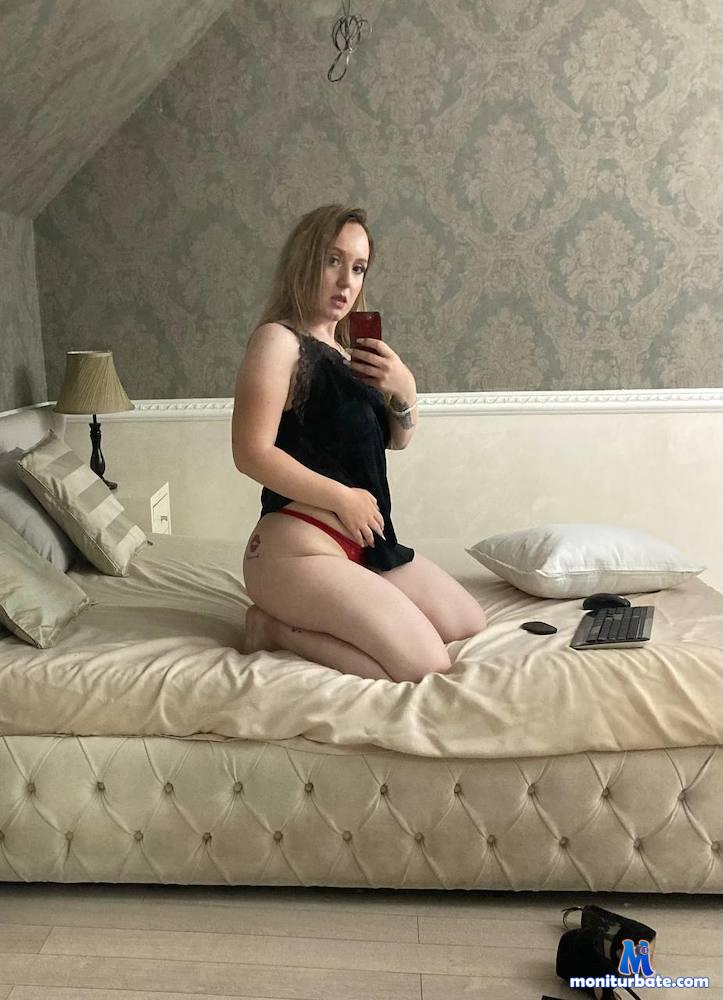 shyemily camsoda livecam performer profile