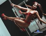 dannadomiinguez Camsoda livecam show performer room profile