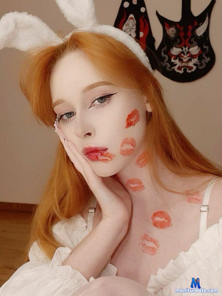leisytaylor camsoda livecam performer profile