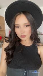 azumiloko Camsoda livecam show performer room profile
