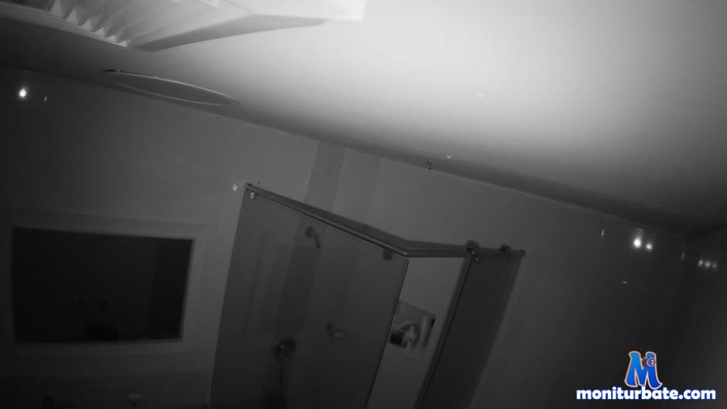 voyeurcam-latina-babe-bathroom-1 Camsoda performer real life latinas