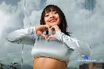 carolinabines Camsoda livecam show performer room profile