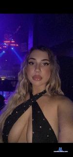 ginaxoxo812 Camsoda livecam show performer room profile