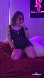 sofiaviolete Camsoda livecam show performer room profile