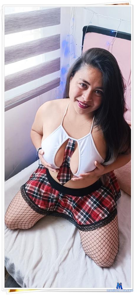 paosmills camsoda livecam performer profile