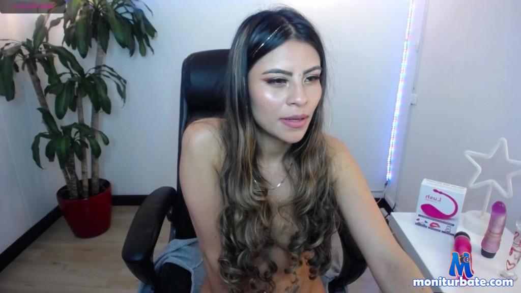 cami-sweetgirl Camsoda performer brunette