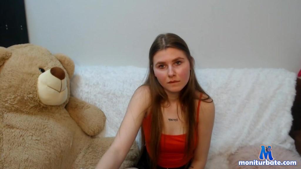stefaniasi camsoda livecam performer profile