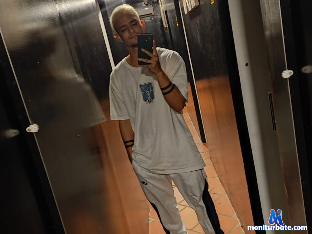 bobbypaul1 camsoda livecam performer profile