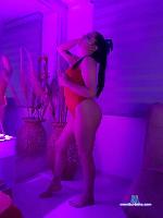 julia-lix Camsoda livecam show performer room profile