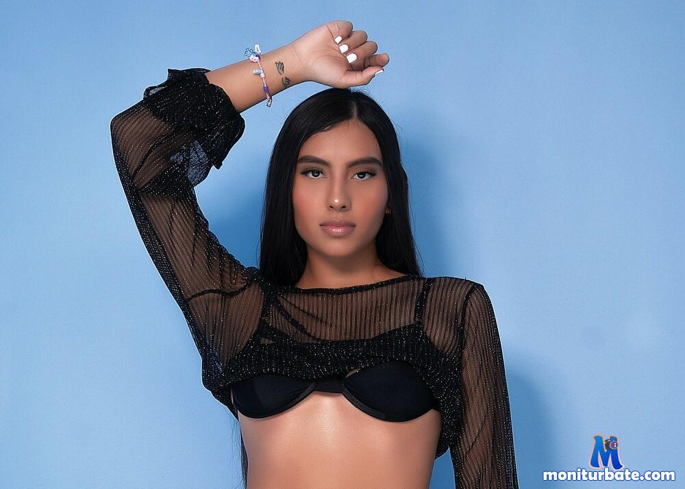 lauravegax Camsoda performer 