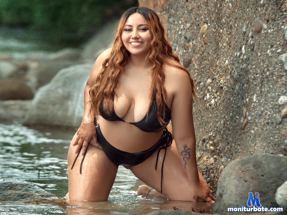 lucciaporter camsoda livecam performer profile