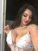 sandra-sims Camsoda livecam show performer room profile