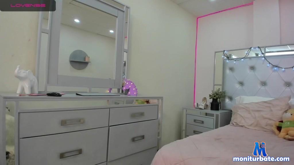 diarey camsoda livecam performer profile