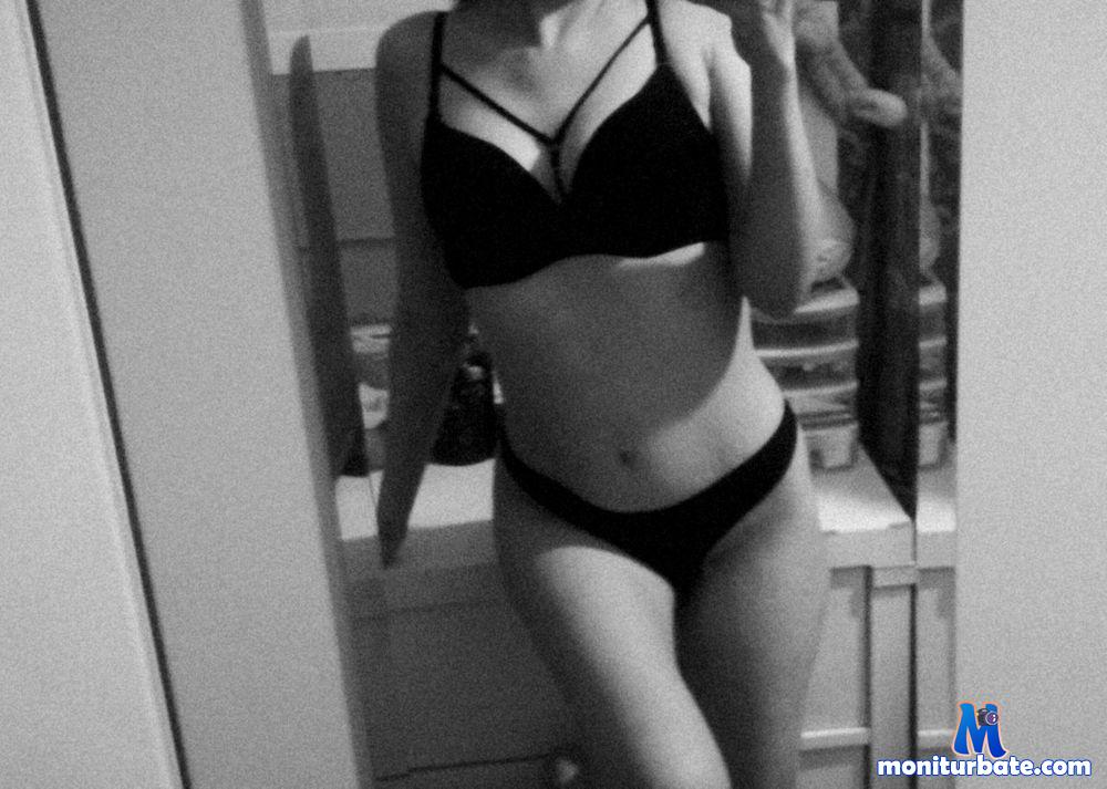 aurorasnow camsoda livecam performer profile