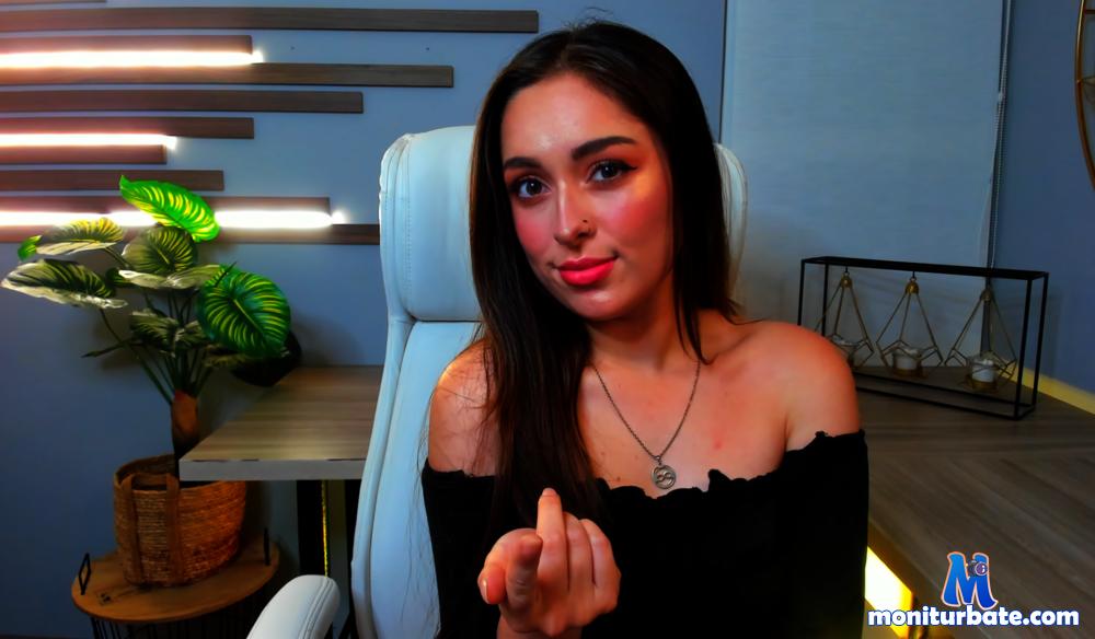 alaiablonde Camsoda performer 
