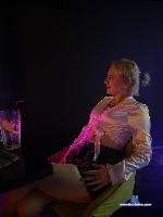 ilgiza Camsoda livecam show performer room profile