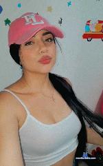 mia-towers1 Camsoda livecam show performer room profile