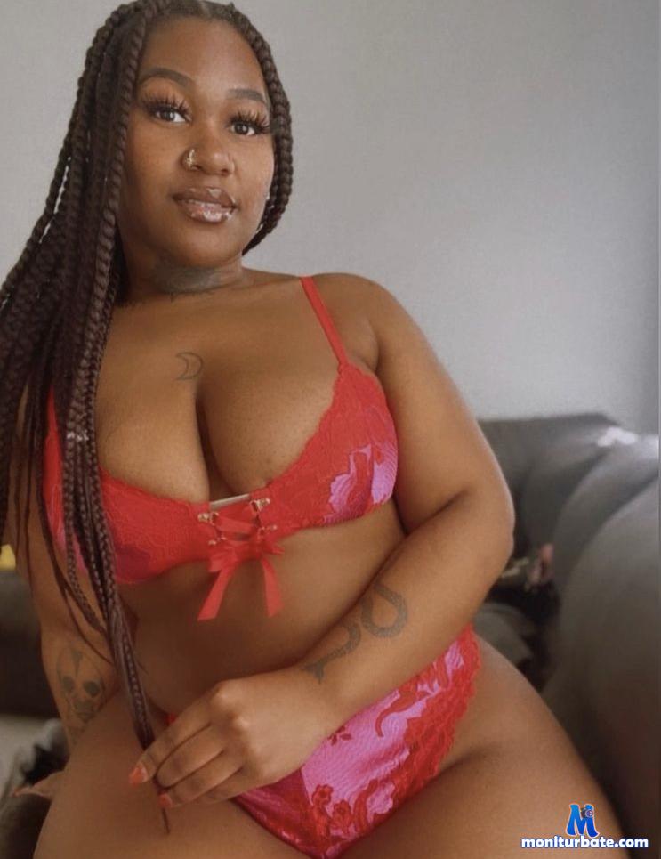 leondradee camsoda livecam performer profile