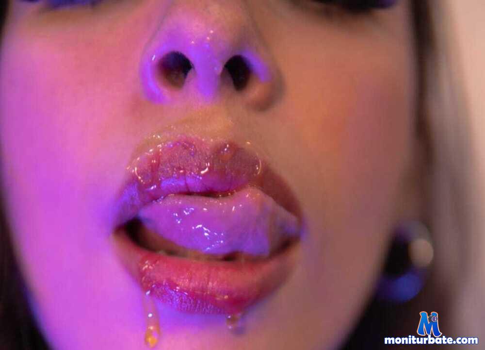 annypink camsoda livecam performer profile