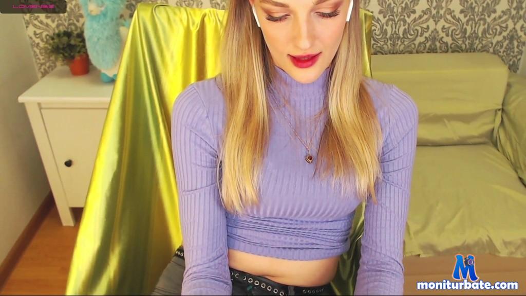 beckamoore Camsoda performer feet blonde teen college nails