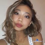 yunamoon Camsoda livecam show performer room profile