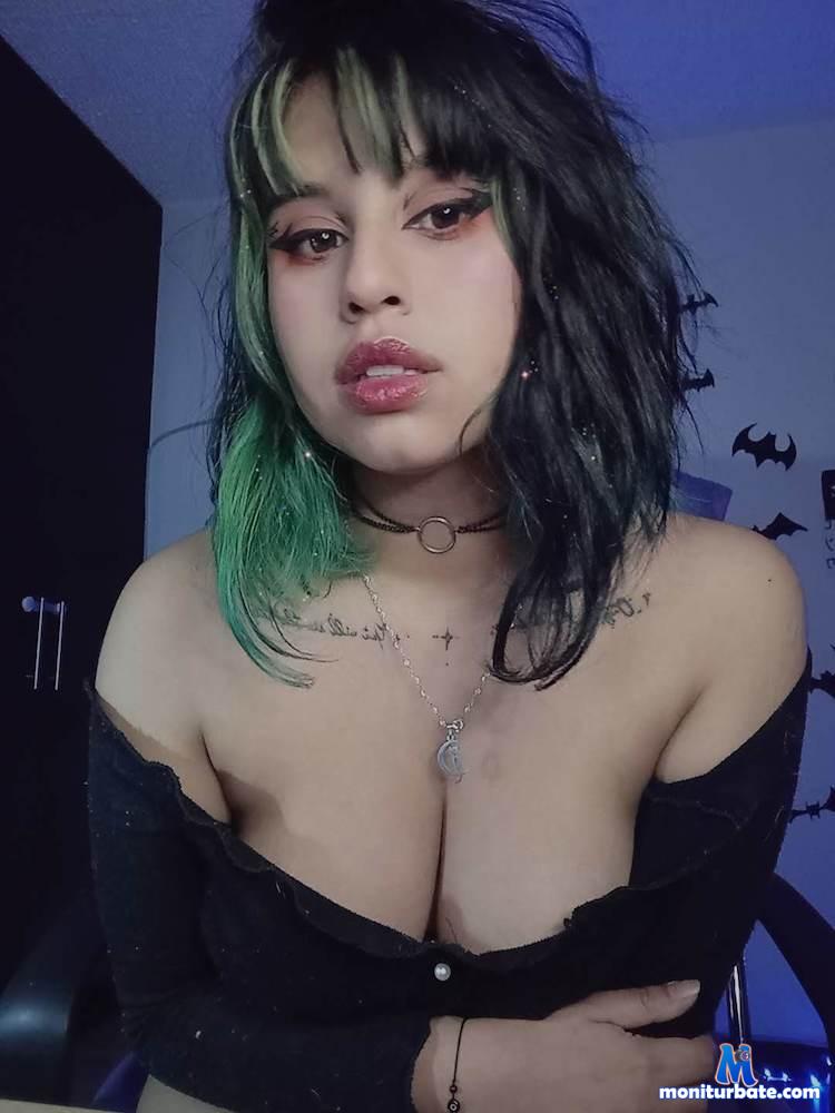 ailura Camsoda performer 