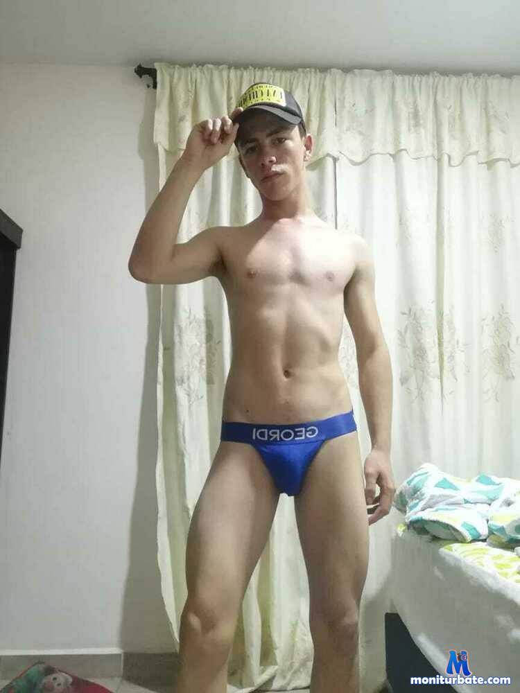 saymir-ruiz camsoda livecam performer profile