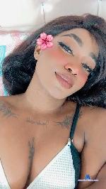 tania-chocolat Camsoda livecam show performer room profile