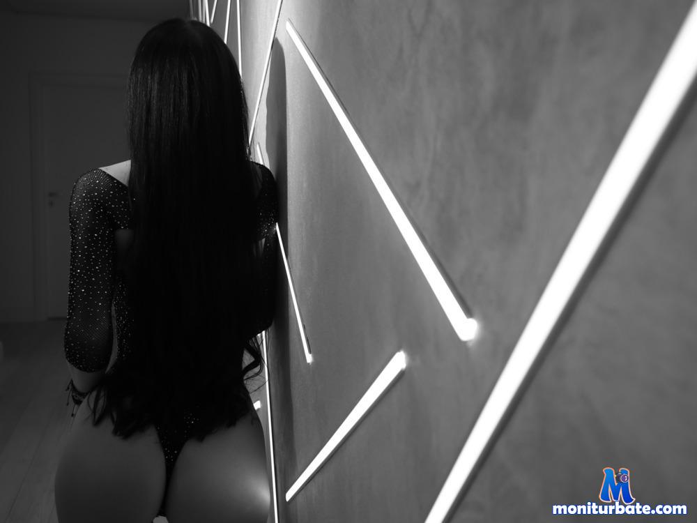 mirawonder camsoda livecam performer profile