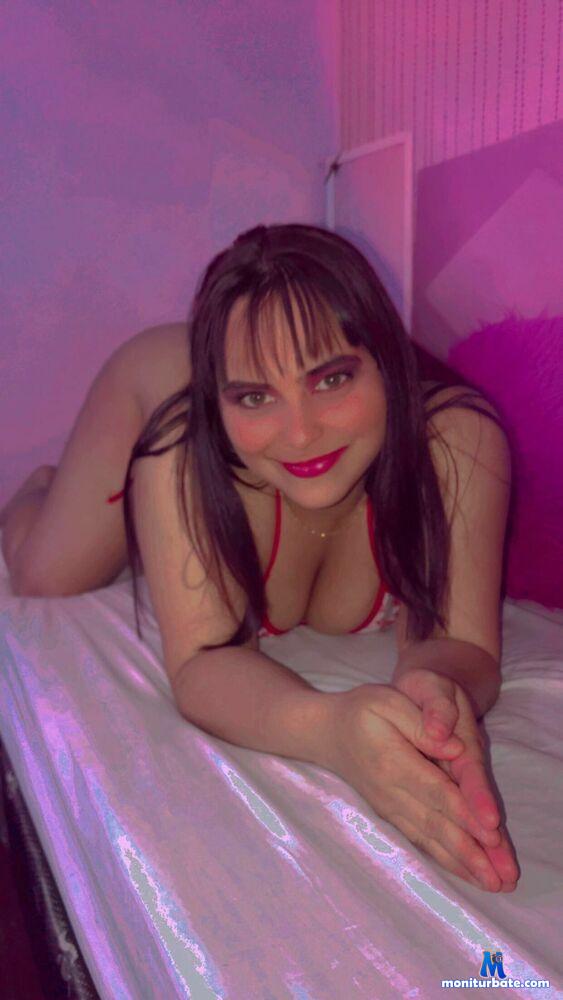sweettmia camsoda livecam performer profile