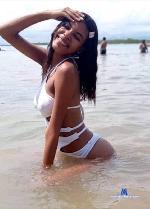 kellytesh Camsoda livecam show performer room profile