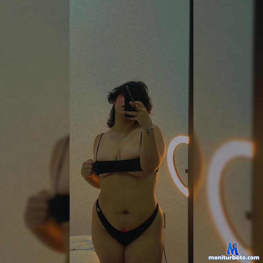 veronica185 Camsoda performer 