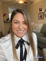 kierareines Camsoda livecam show performer room profile