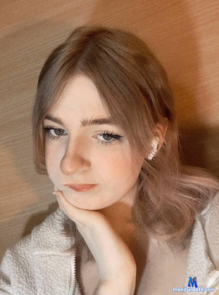 catlucif Camsoda performer 