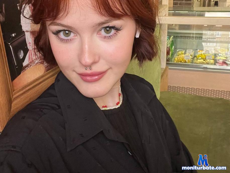 mirelolson camsoda livecam performer profile