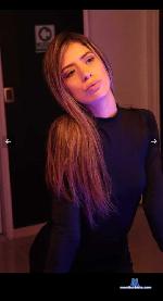 angely-ford Camsoda livecam show performer room profile