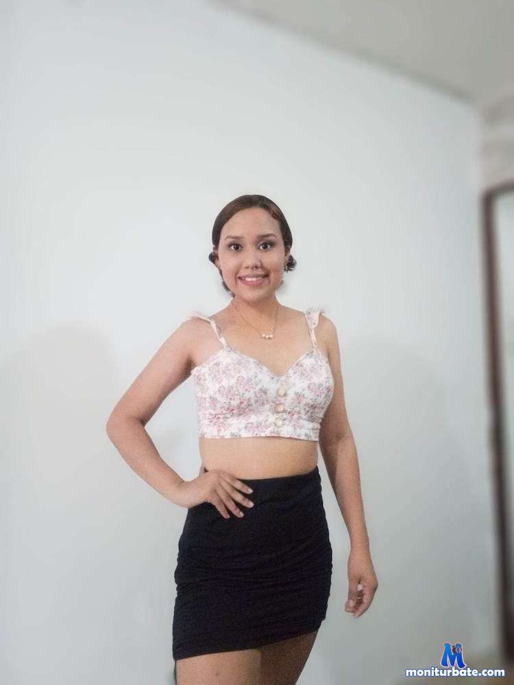 lisawhite18 camsoda livecam performer profile