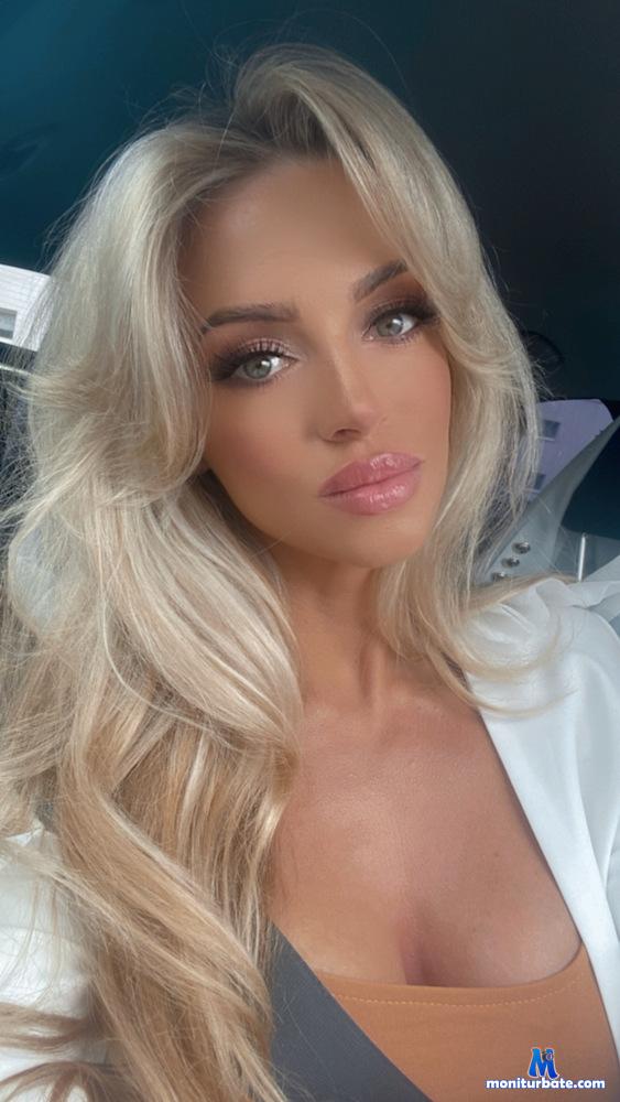 nadiasoft camsoda livecam performer profile
