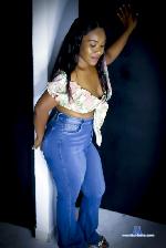 ebony-philie Camsoda livecam show performer room profile