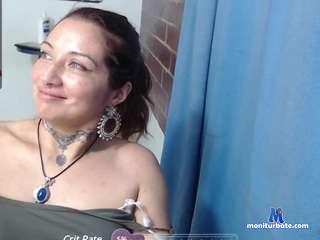 juli-love camsoda livecam performer profile