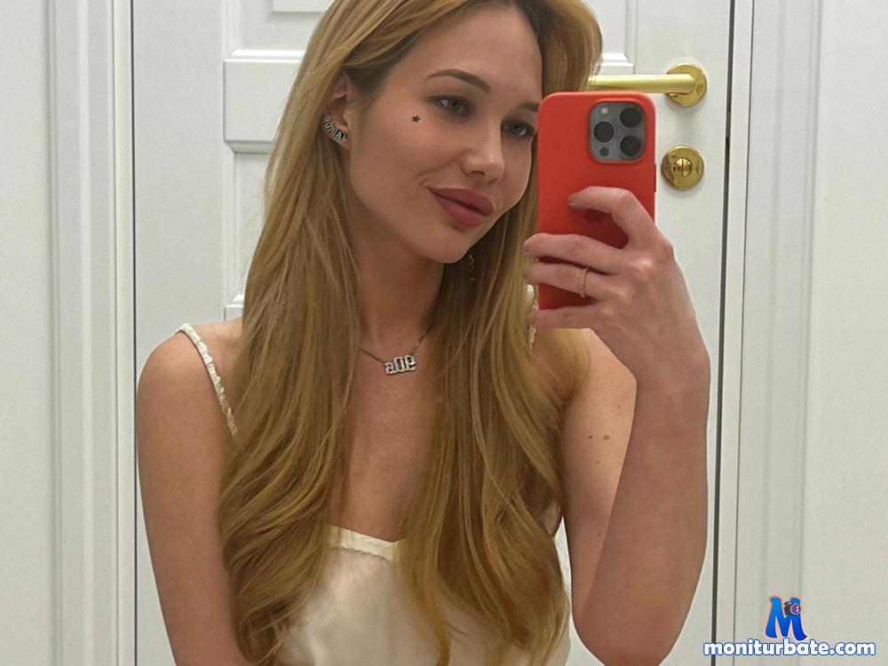 ohpariss camsoda livecam performer profile